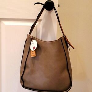 Elegant Tan Shoulder Bag